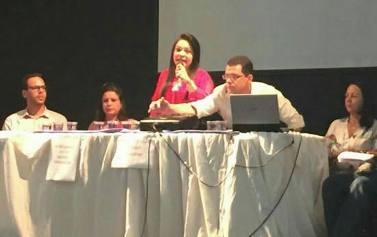 Conselho municipal de Lauro de Freitas realiza plenária com candidatos à prefeitura